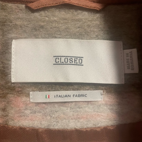 Closed Titania Plaid Shirt Jacket in Muddy Beige - Picture 2 of 6